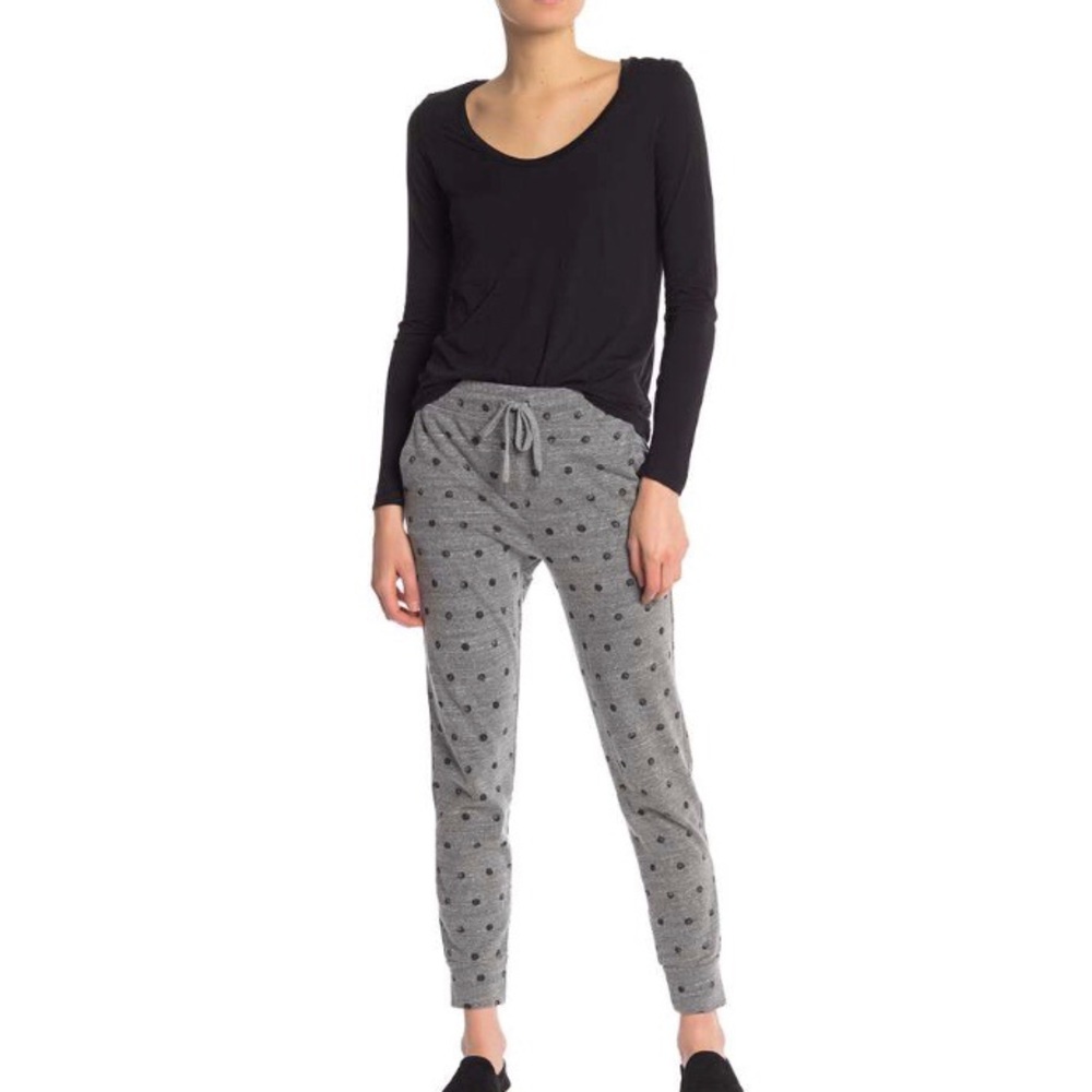 Flash sale! Splendid paint dot active joggers